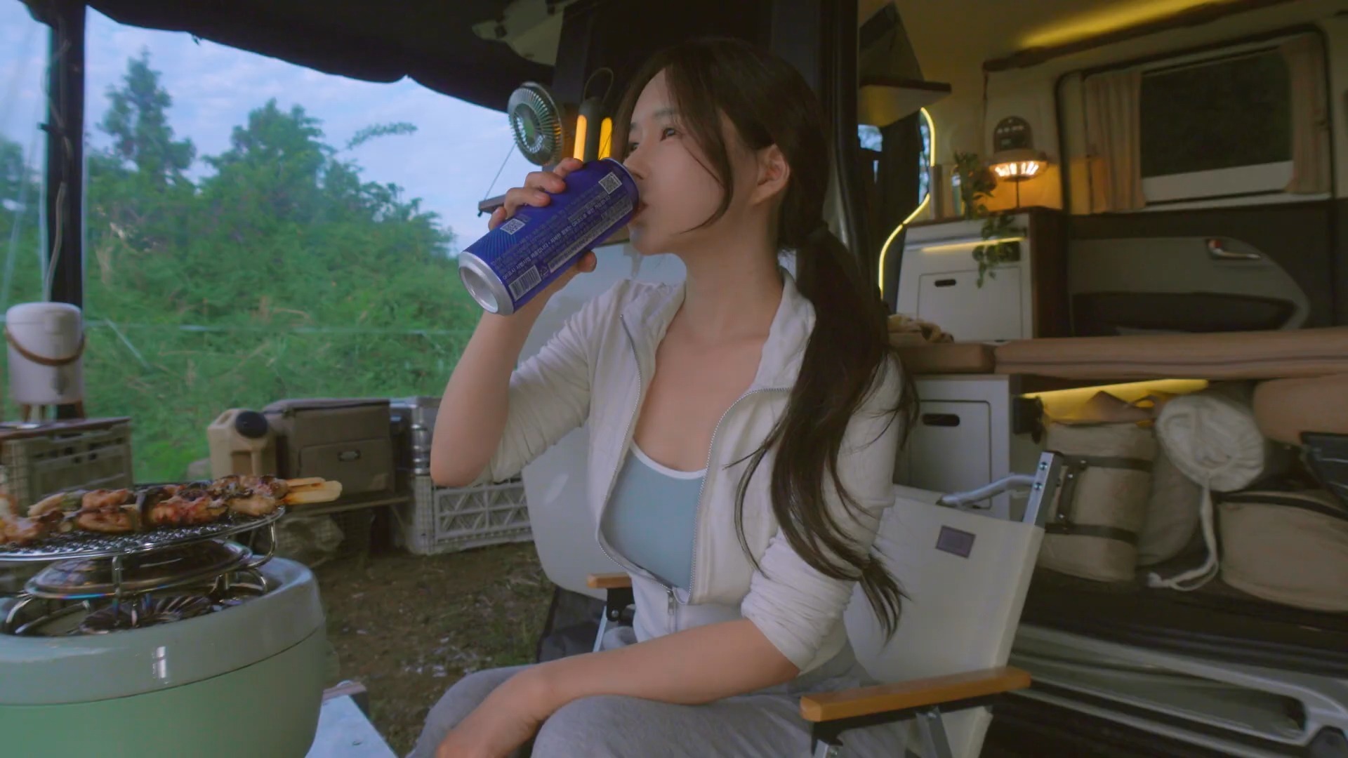 国台办：启用M503航线W121衔接航线符合规范，无需与台方协商